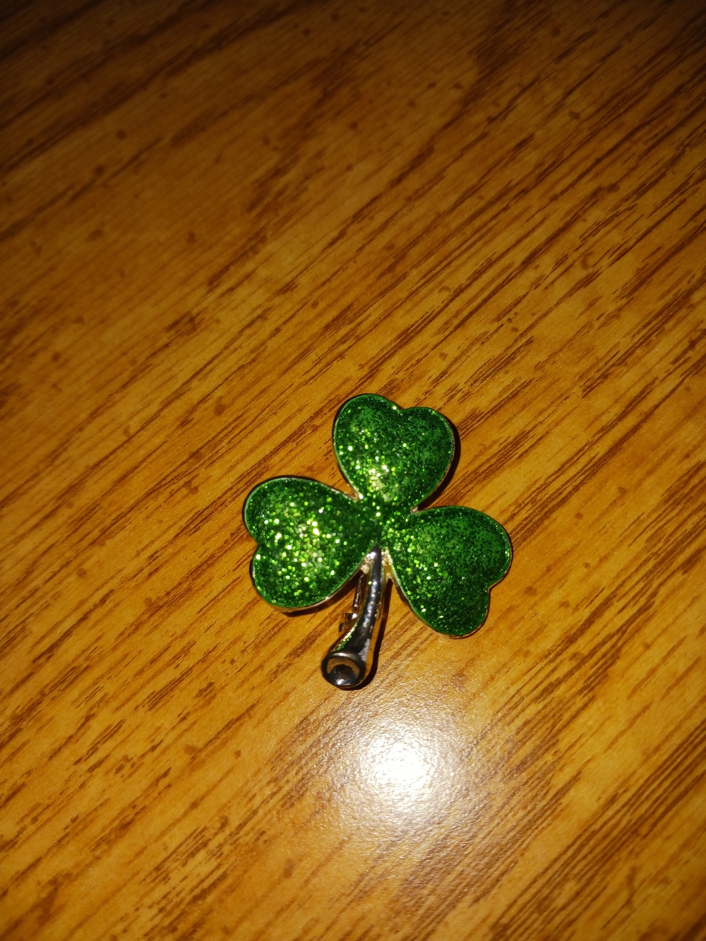 Green Glitter Shamrock Lapel Pin